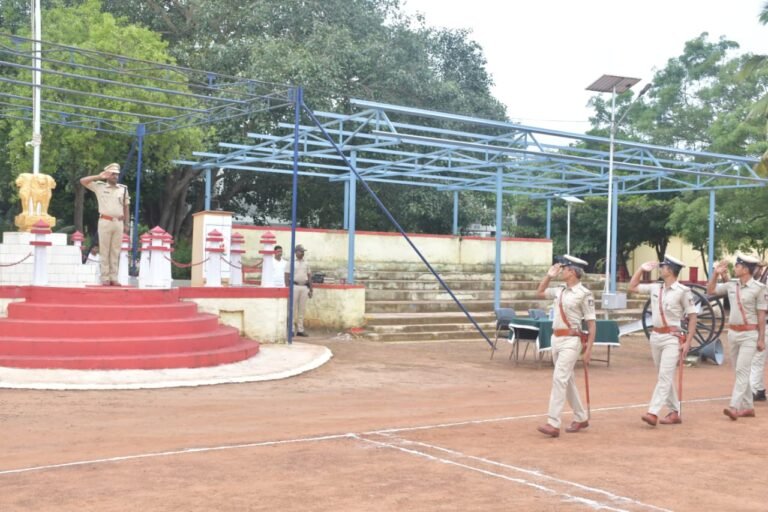 ಧಾರವಾಡ ಜಿಲ್ಲೆಯಲ್ಲಿ ವರದ ಕವಾಯತು