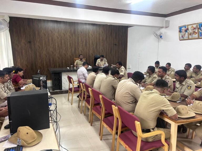 ಧಾರವಾಡದಲ್ಲಿ ಗಣಪತಿ ಮತ್ತು ಈದ್ ಮಿಲಾದ್ ಹಬ್ಬದ ಪ್ರಯುಕ್ತ ಸಭೆ