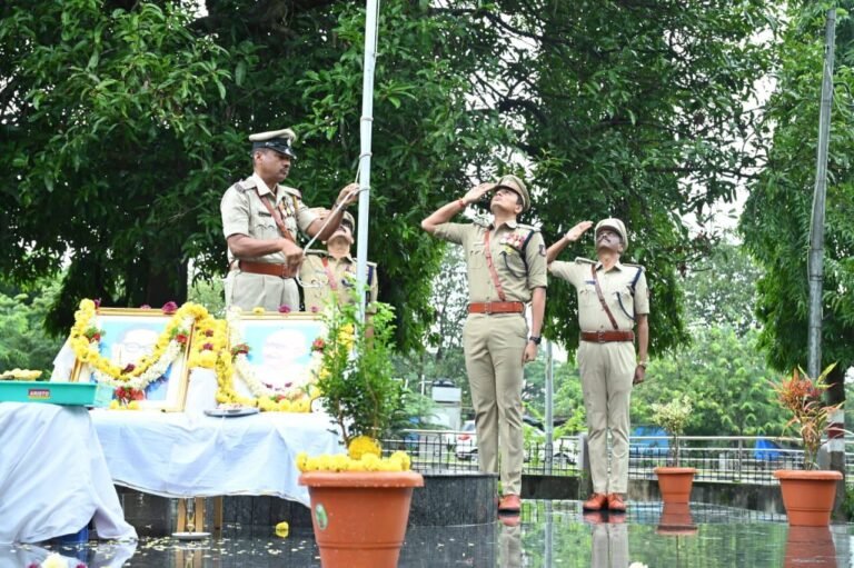 ಶಿವಮೊಗ್ಗ ಪೊಲೀಸ್ ರಿಂದ ಸ್ವಾತಂತ್ರ್ಯ ದಿನಾಚರಣೆ