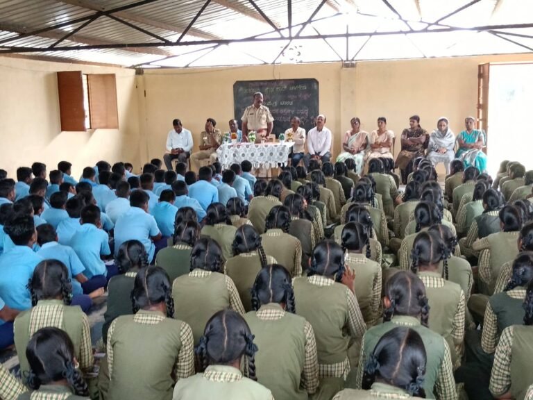 ವಿದ್ಯಾರ್ಥಿಗಳಿಗೆ ಮಾದಕ ದ್ರವ್ಯ, ಸಂಚಾರಿ ನಿಯಮಗಳು, ಸೈಬರ್ ಕ್ರೈಂ 112 ಮತ್ತು 1930 ಬಗ್ಗೆ ಮಾಹಿತಿ