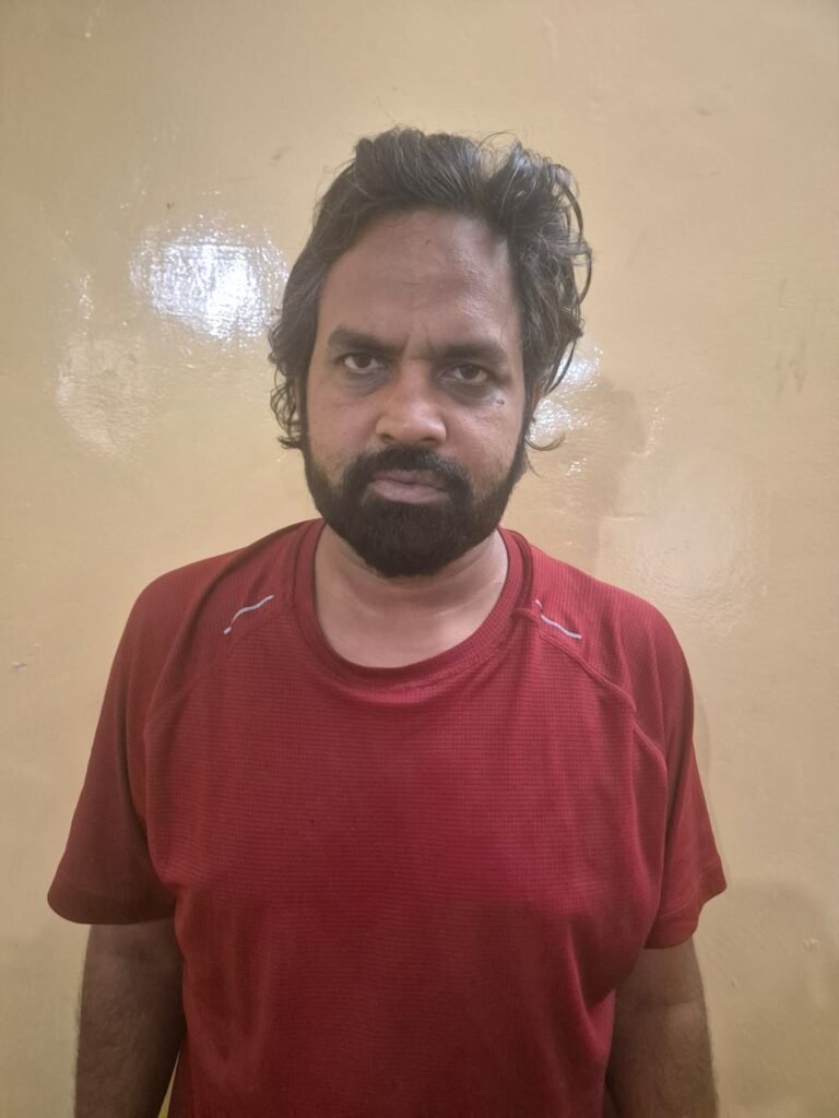 ನಕಲಿ ಕೀ ಬಳಸಿ ಕಾರು ಕಳವು – 21 ಪ್ರಕರಣಗಳಲ್ಲಿ ಭಾಗಿಯಾಗಿದ್ದ ಆರೋಪಿ ಬಂಧನ